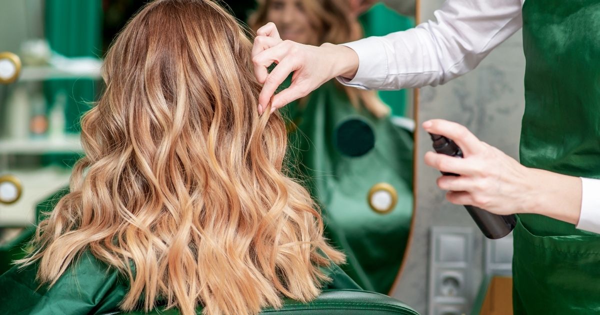 美容室が少し苦手な私の、ロング癖毛セルフカット記録